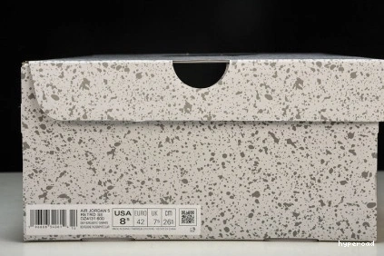 Hyperoad 5 “Burgundy” Air Jordan 1101